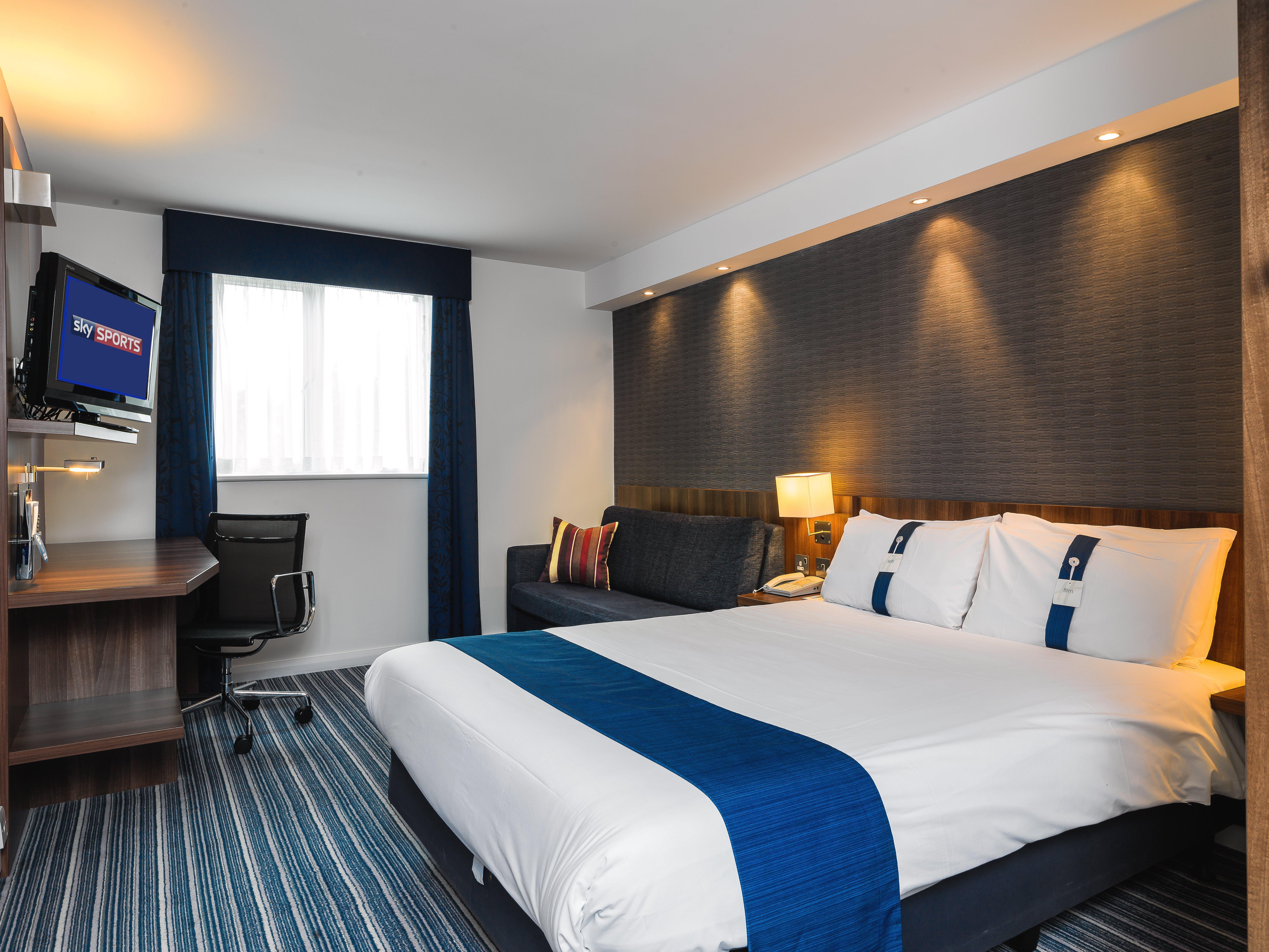 Holiday Inn Express London Gatwick Crawley, An Ihg Hotel Dış mekan fotoğraf