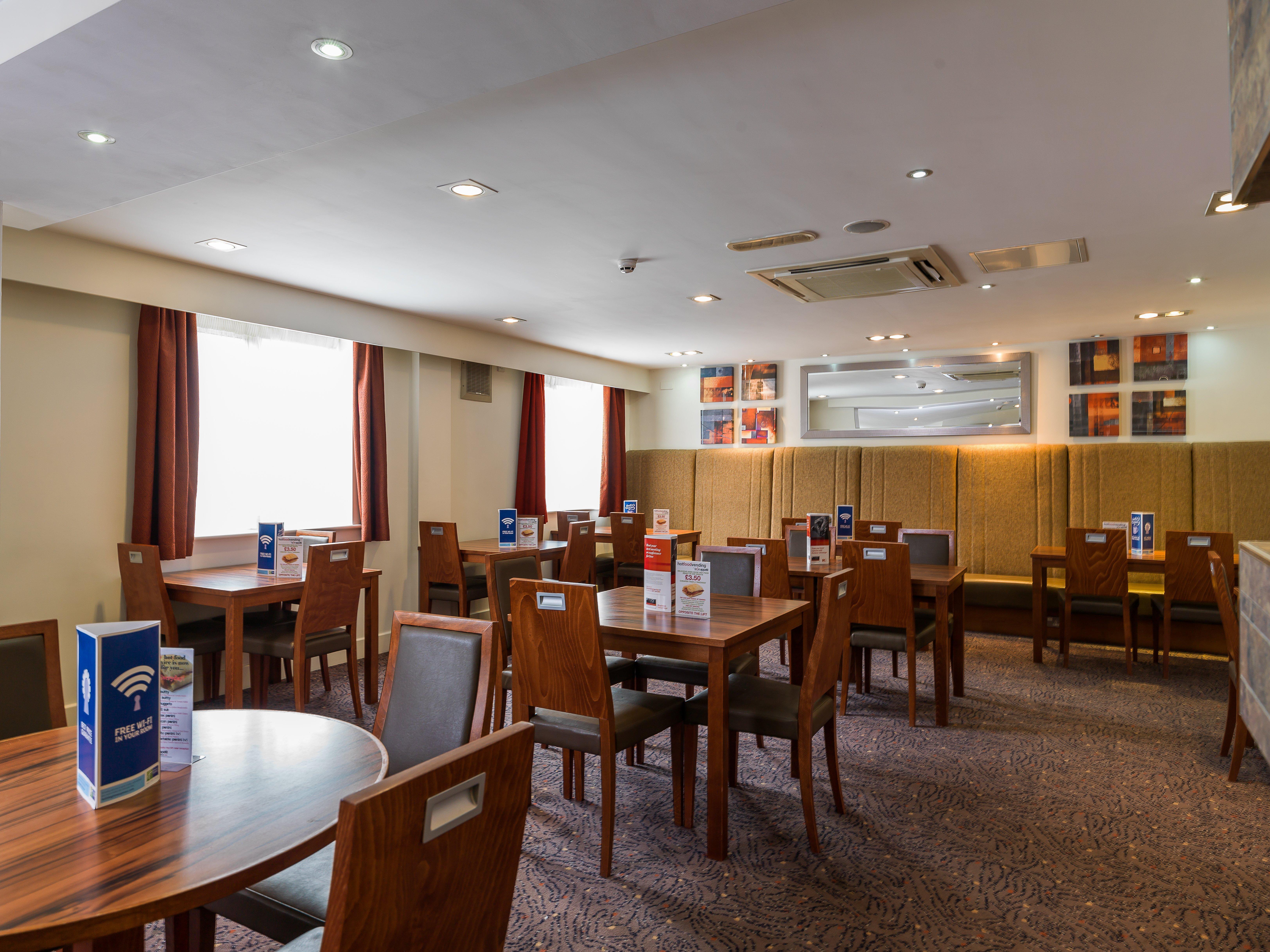 Holiday Inn Express London Gatwick Crawley, An Ihg Hotel Dış mekan fotoğraf